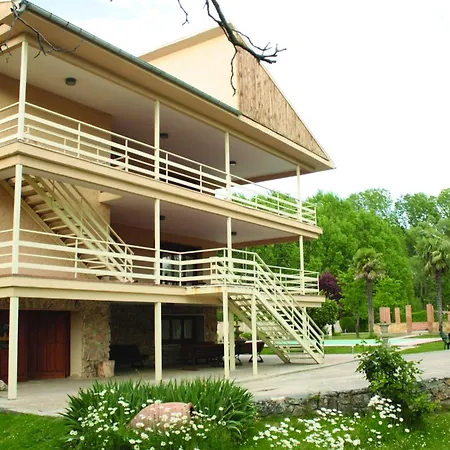 Halcones Villa Turégano